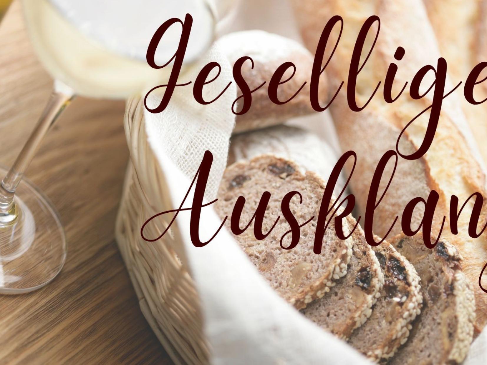 Einladung zum Geselligen Ausklang nach der Vorabendmesse